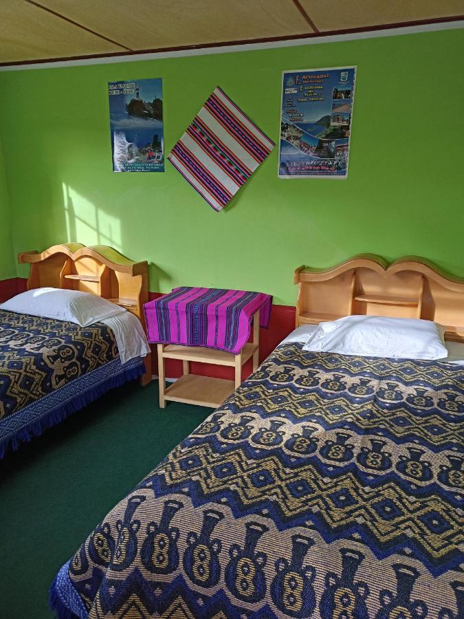Taquile Familia Celso Hotel Huillanopampa Kültér fotó